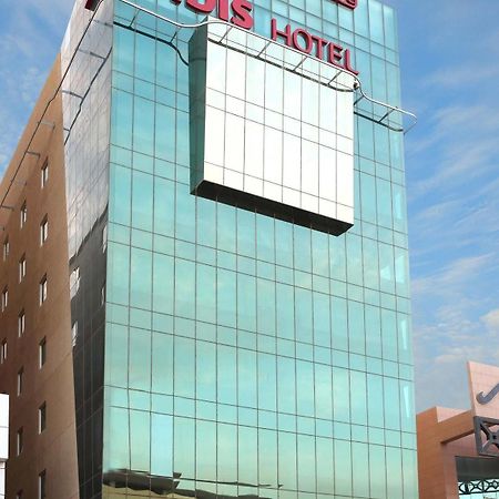 Ibis Riyadh Olaya Street Hotel Exterior photo